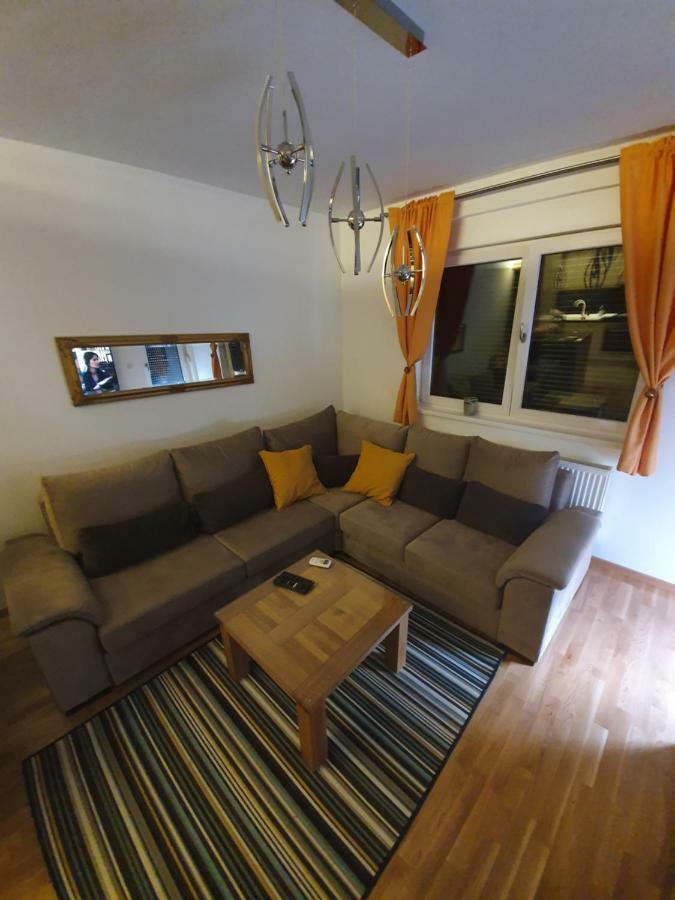 Apartman Lux Doboj Ngoại thất bức ảnh
