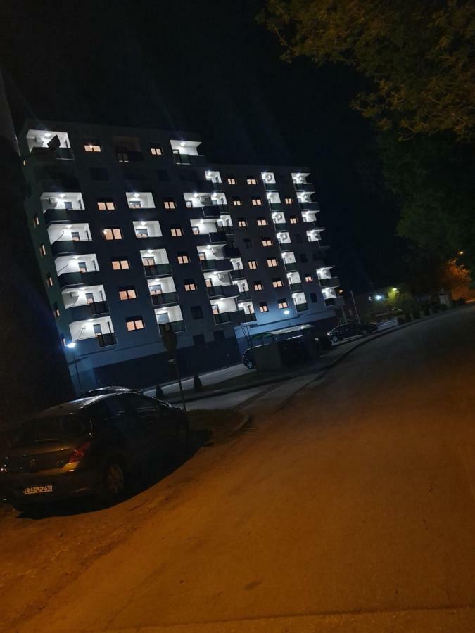 Apartman Lux Doboj Ngoại thất bức ảnh